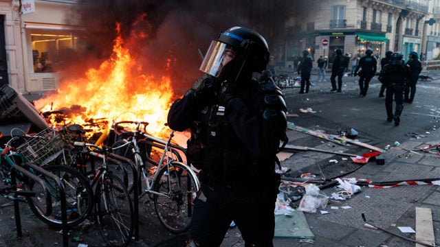 FRANCE-SOCIAL-DEMO-RIOTS-UNREST-CLASHES 