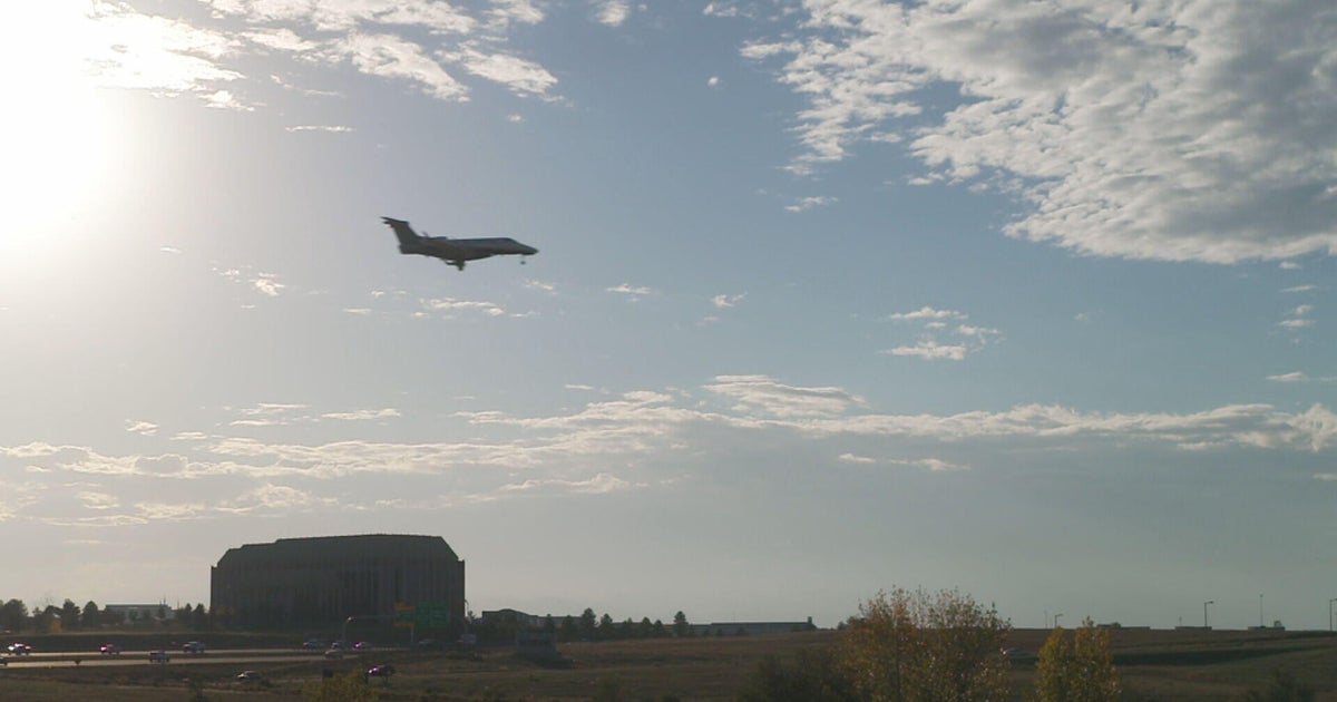 FAA flags 2 near midair collisions at airport in Colorado, restricts parallel takeoffs at Centennial