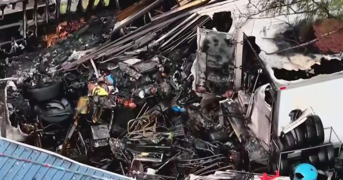 Pets survive massive mobile home fire in West Little River