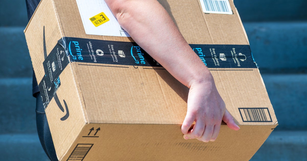 Amazon казва, че ще наеме 300 000 работници за сезонни работни места тази година