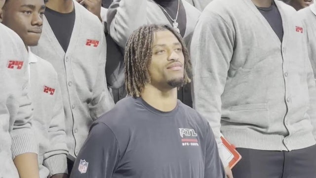 Falcons host youth from AJ Terrell Foundation this weekend