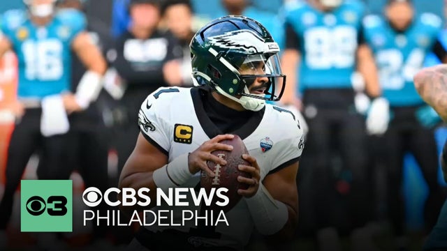 NFL Players Association calls for full investigation into Jalen Hurts blood clot diagnosis