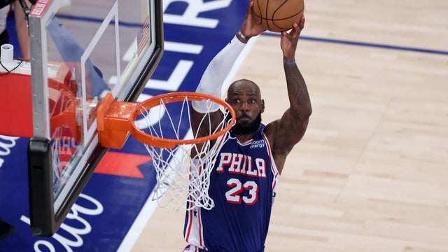 Philadelphia 76ers v New York Knicks 