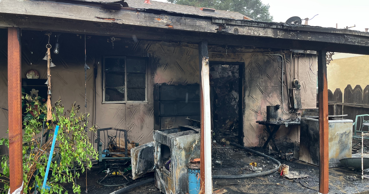 Bystander rescues woman from burning Modesto home before firefighters arrive