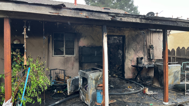 modesto-house-fire-1.png 