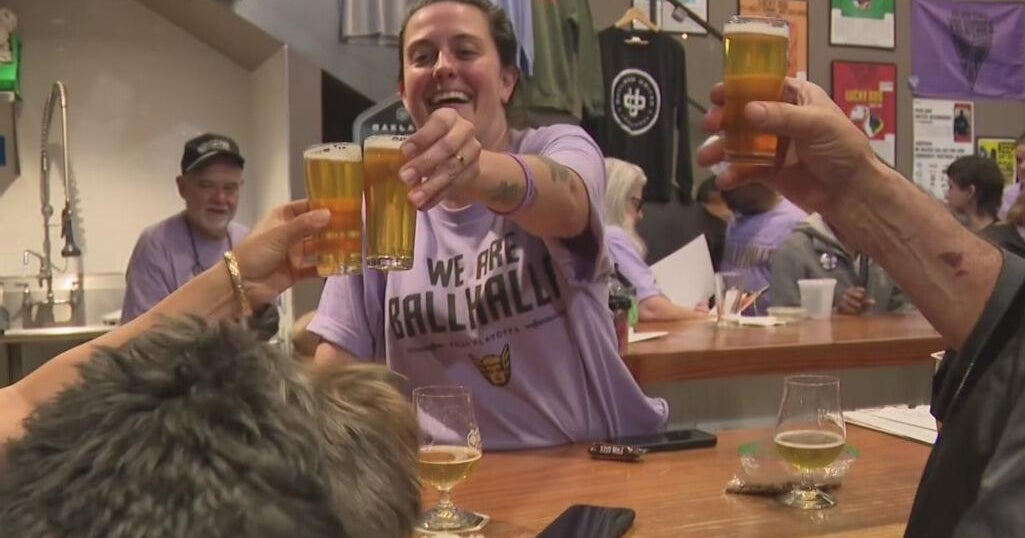 Valkyries fans pack Oakland bar to cheer on team as playoff series shifts to Atlanta