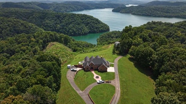 The Mansion Above Dale Hollow Lake