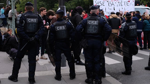 France to deploy 70,000 police officers Saturday