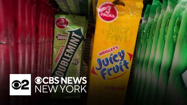 NJ lawmakers propose restrictions on chewing gum over microplastic fear