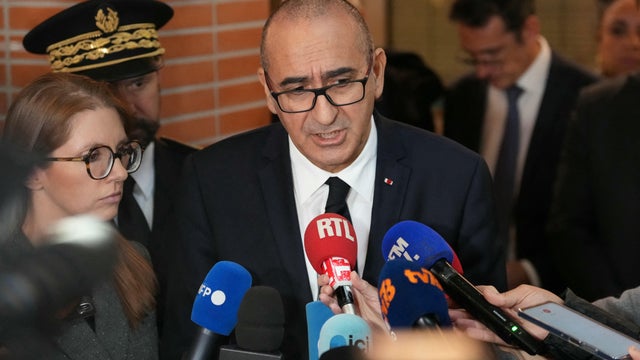 FRANCE-CRIME-INVESTIGATIONS-POLICE-POLITICS-PRESSER 