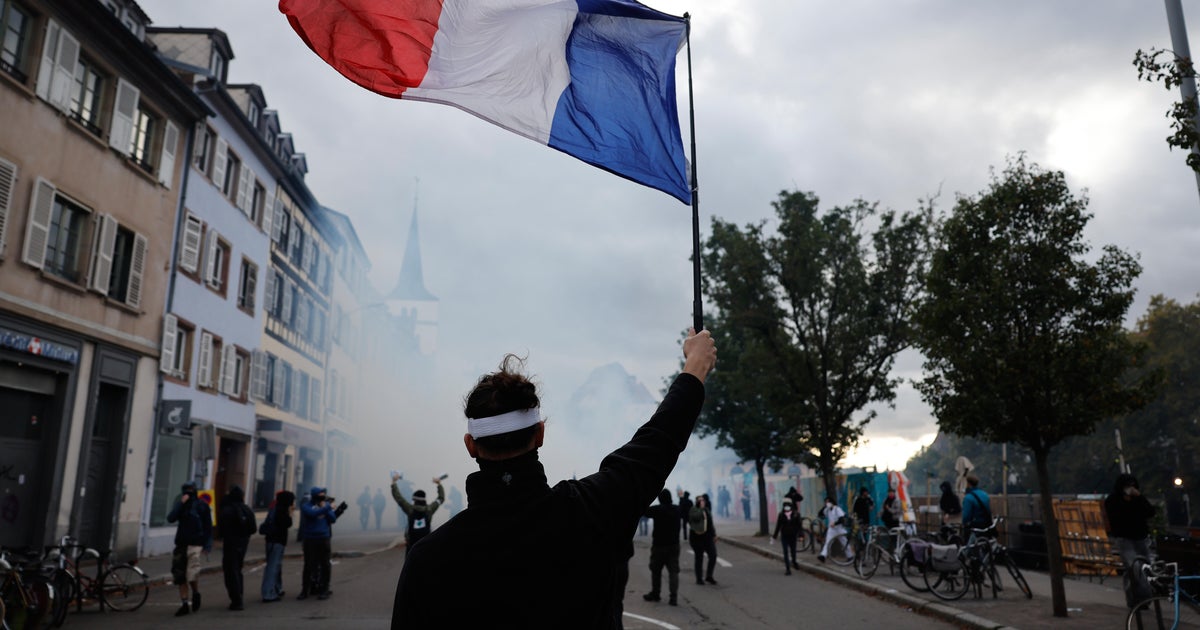 Police and protesters clash in France after day of demonstrations