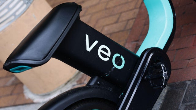 Denverites able to report VEO riders for violations