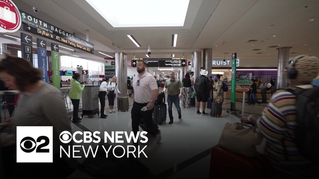 Holiday travelers face higher airfare prices this season