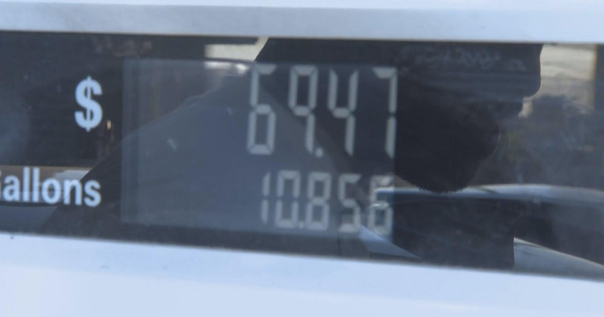 cbsnews.com - Terell  Bailey - Michigan gas prices climb overnight as drivers wait for relief