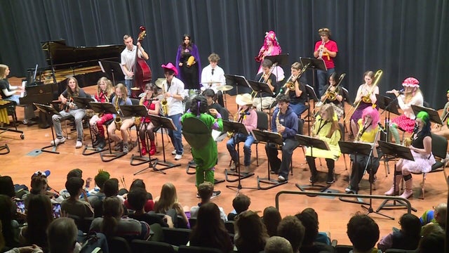 for-web-rio-band.jpg 