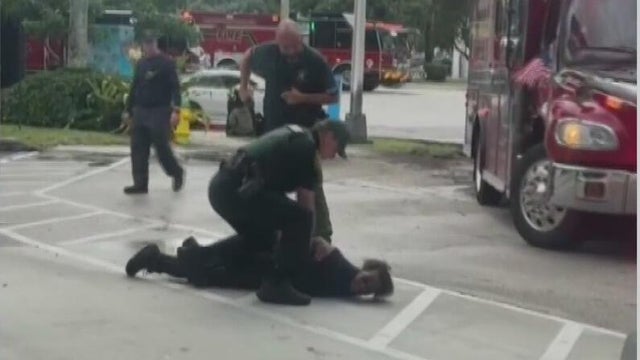 Woman accused of carjacking after stolen vehicle crash in Broward