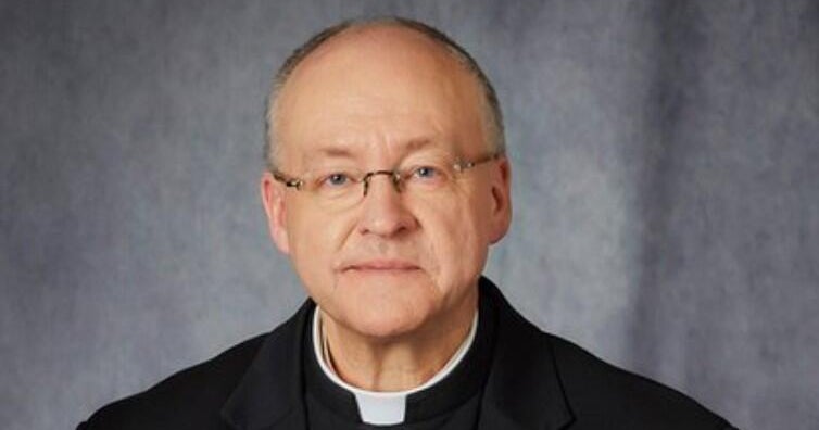 Bishops lament White House meeting that produced photo with Trump