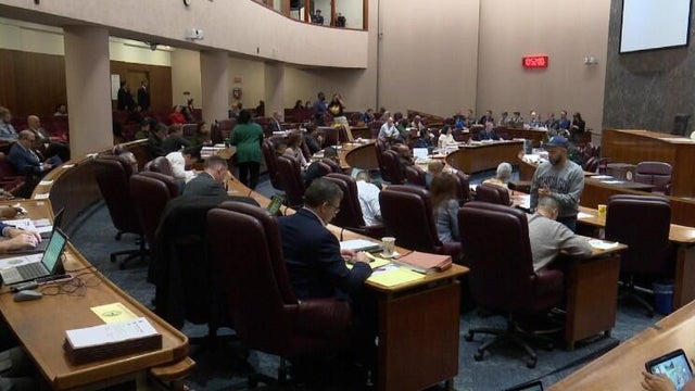 chicago-budget-1.jpg 