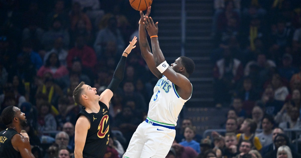 Donovan Mitchell Leads Cavaliers to 127-125 OT Win Over Timberwolves