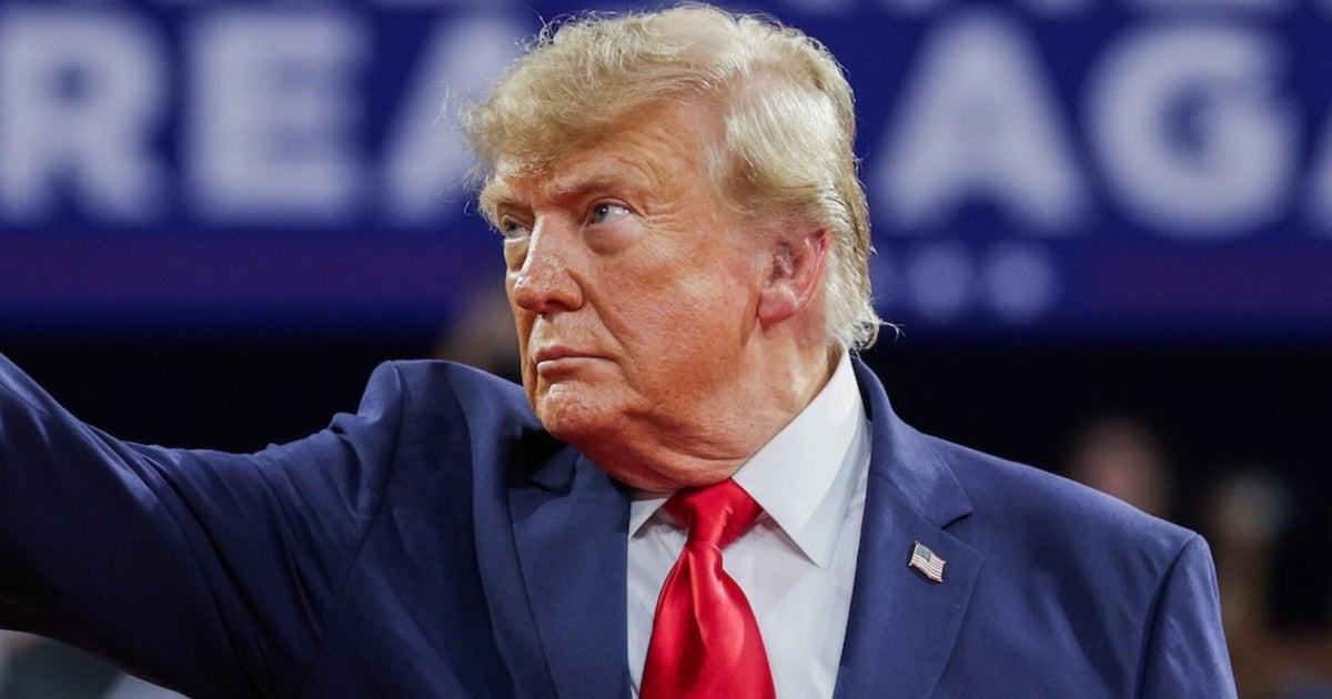 Trump campaigns in Texas as 83% of those polled say corruption is a major factor in the midterms