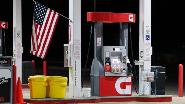 How gas prices are impacting midterms