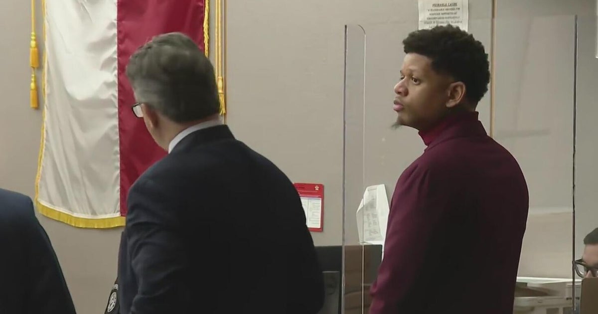 Opening statements begin in Yella Beezy murder trial - CBS Texas