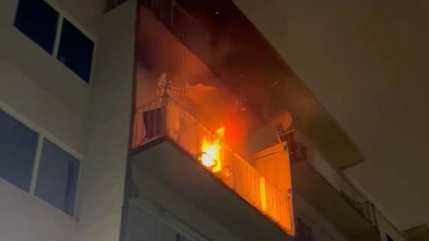 cbsmiami-miami-apartment-fire-1.jpg