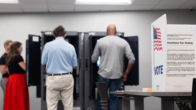 Voters In Georgia Head To The Polls For The Primary Election Runoff 