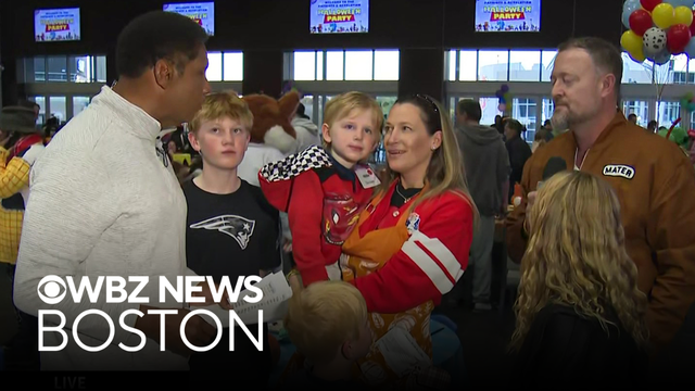 Patriots and Revolution host Halloween party for children battling cancer