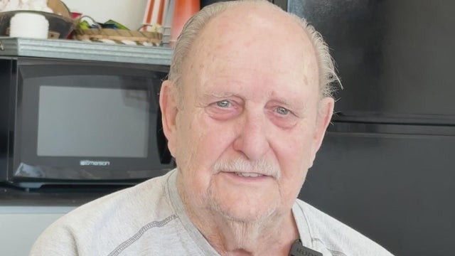 Male breast cancer survivor shares his story, urges screenings
