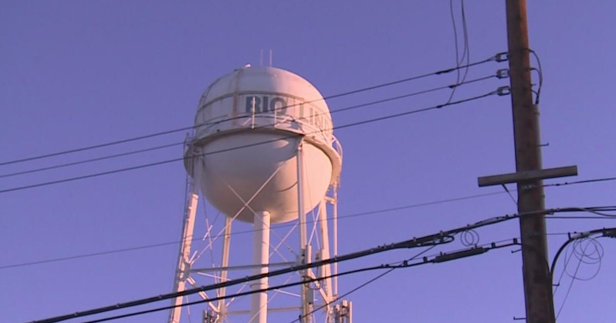 Rio Linda residents share concerns over how money is spent during water board meeting