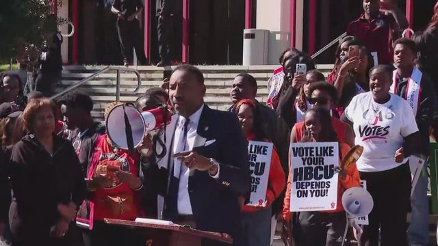 Atlanta HBCU students march to encourage young voters
