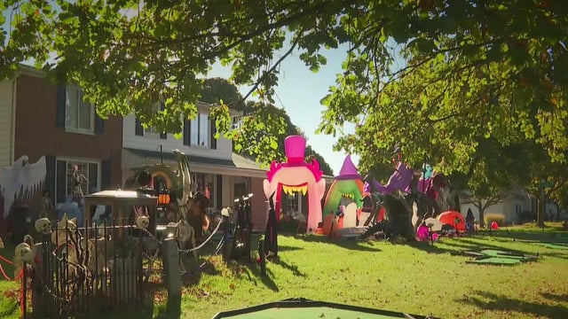 Lansing couple turn front yard into halloween mini golf course