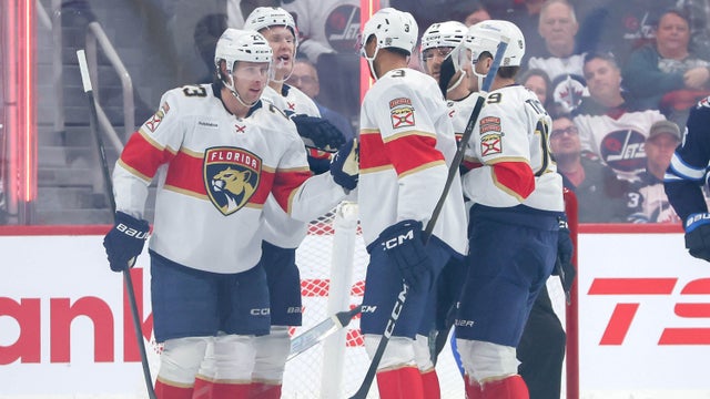 Florida Panthers v Winnipeg Jets 