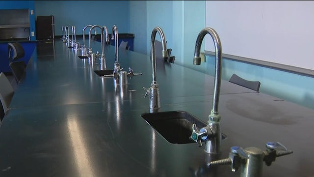 St. Francis de Sales High School's new Quantum Science Lab 