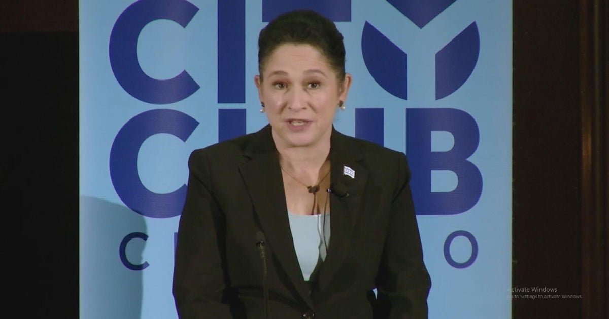 In City Club speech, Chicago mayoral candidate Susana Mendoza touts 