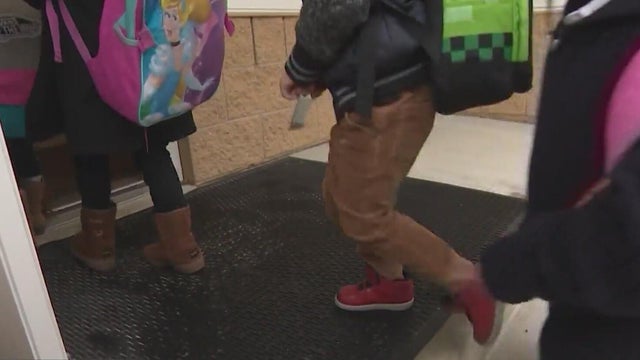 Expert urges parents to talk to kids about drugs, alcohol early