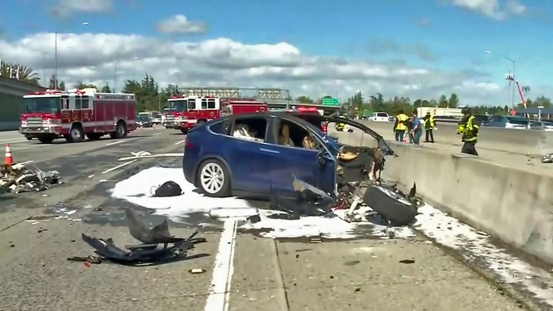 Fatal Tesla Autopilot Crash Scene