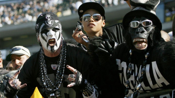 The Raiders' Legendary 'Black Hole' Will Be Oakland's Lasting NFL Legacy -  CBS San Francisco