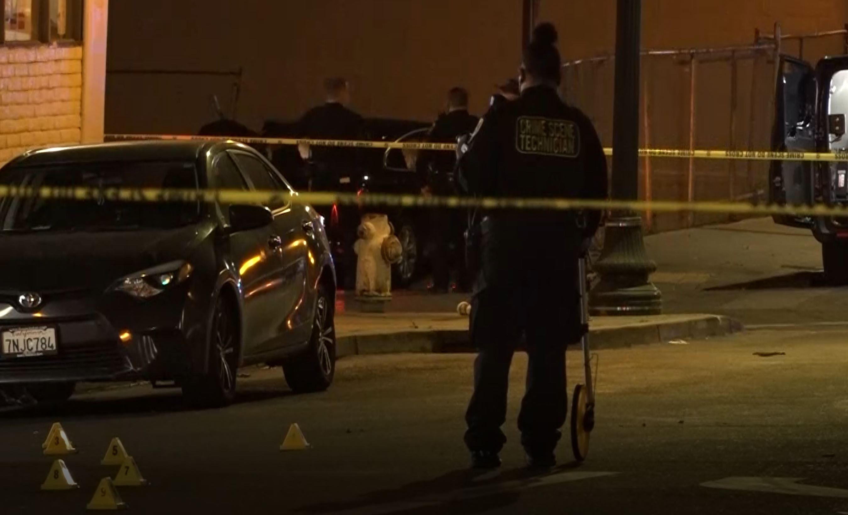 Oakland Police Investigate Fatal Macarthur Blvd Shooting Latest