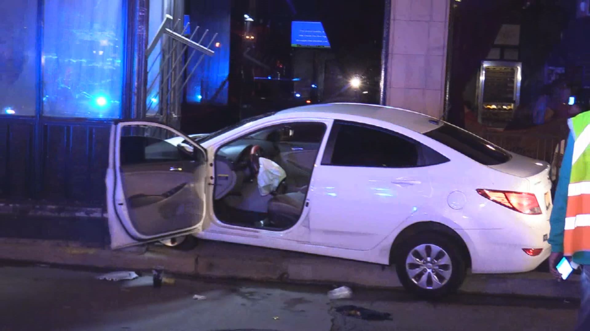 Victims Fight Off Carjacker, Stolen Car Slams Into CTA Blue Line Exit ...