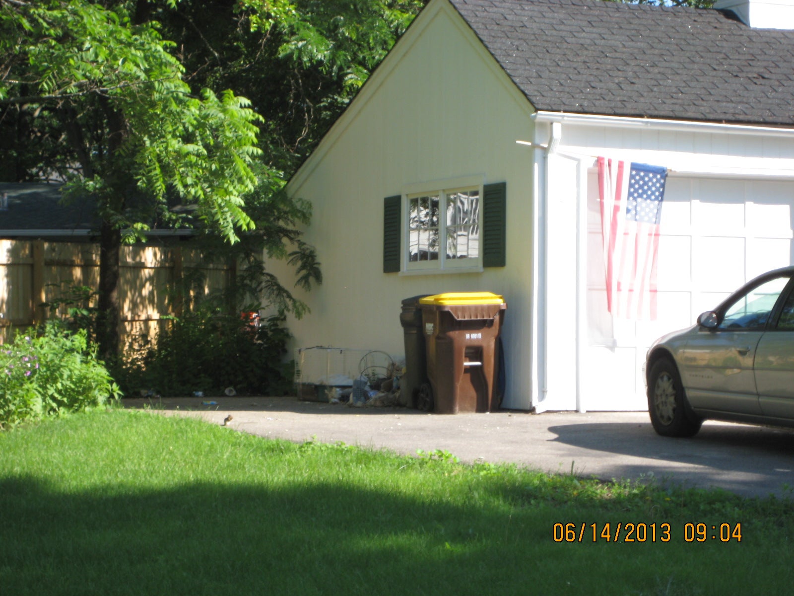 Inside The Home Of AJ Freund: Images Show A House Of Horrors - CBS Chicago