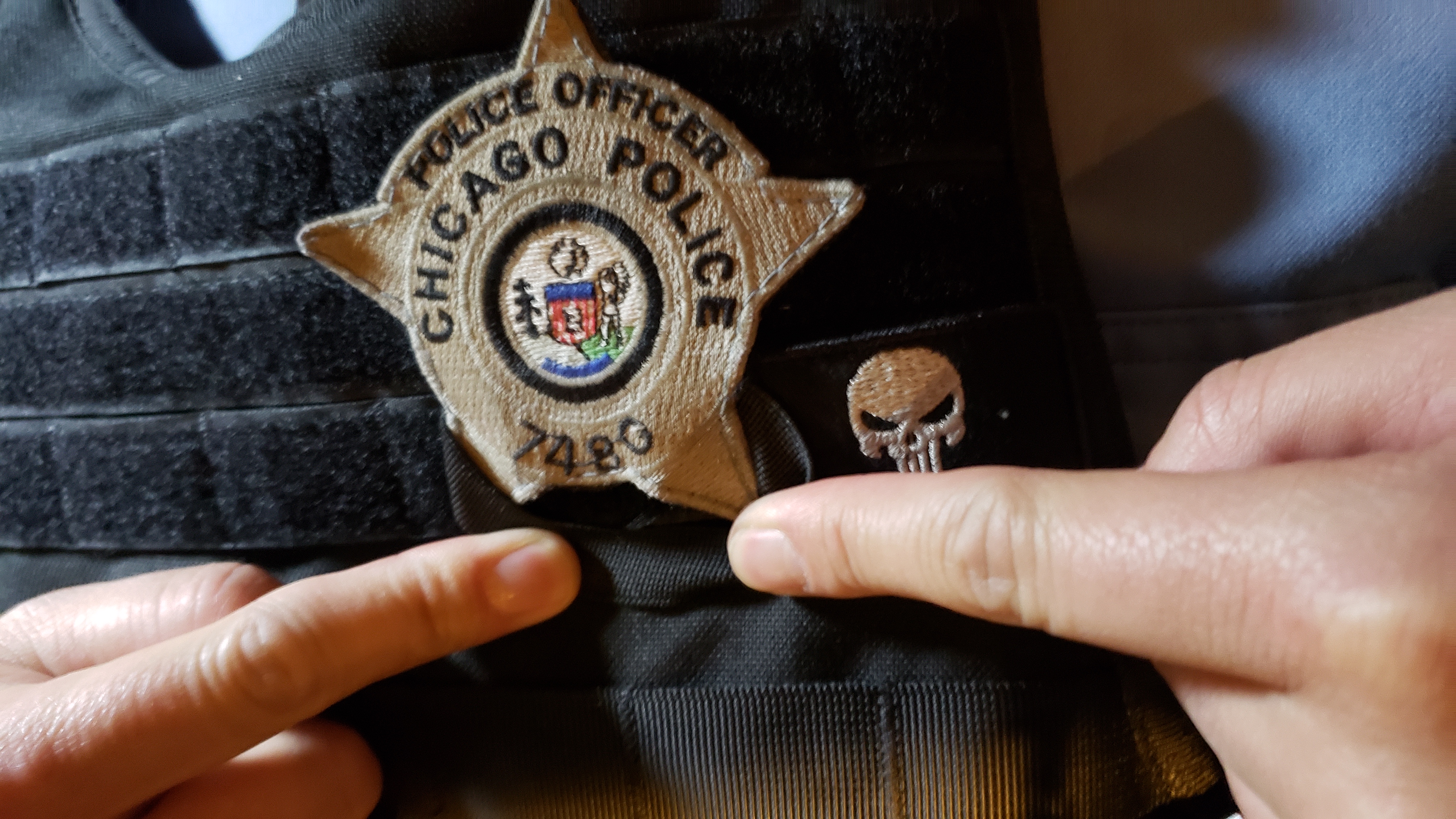 CHILDREN'S CHICAGO POLICE STAR BADGE: Police Officer - Chicago Cop