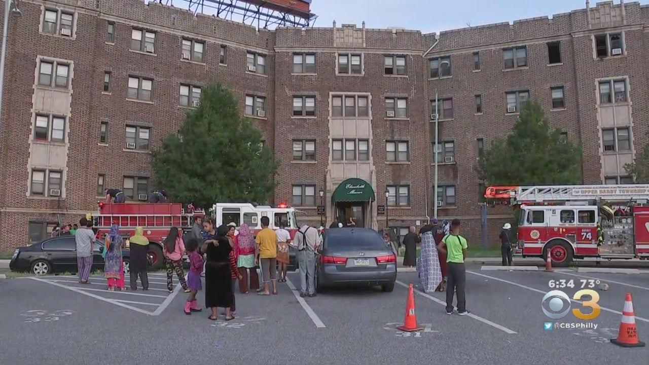 Elizabeth Manor Apartments Flames Break Out At Upper Darby Apartment Building
