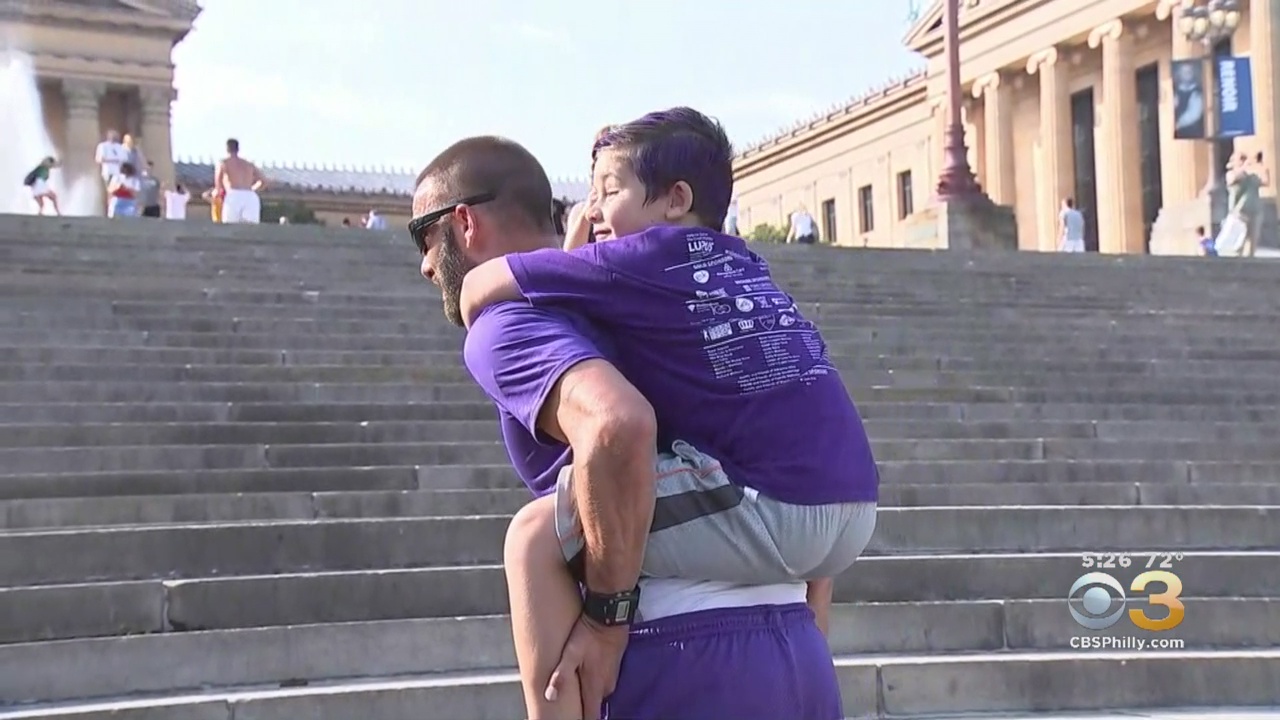 Man Celebrates Birthday By Carrying People Up Rocky Steps For Good Cause