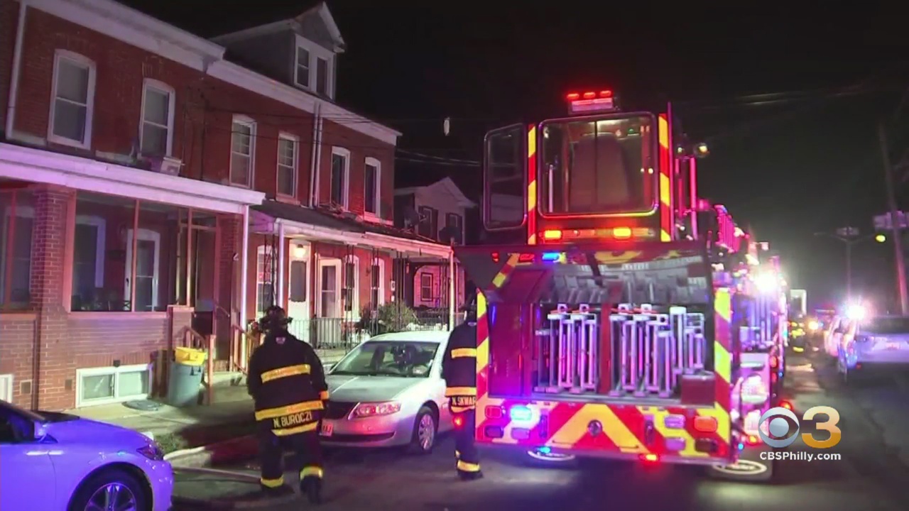 4 People Injured, Including Firefighter In Hamilton Township House Fire