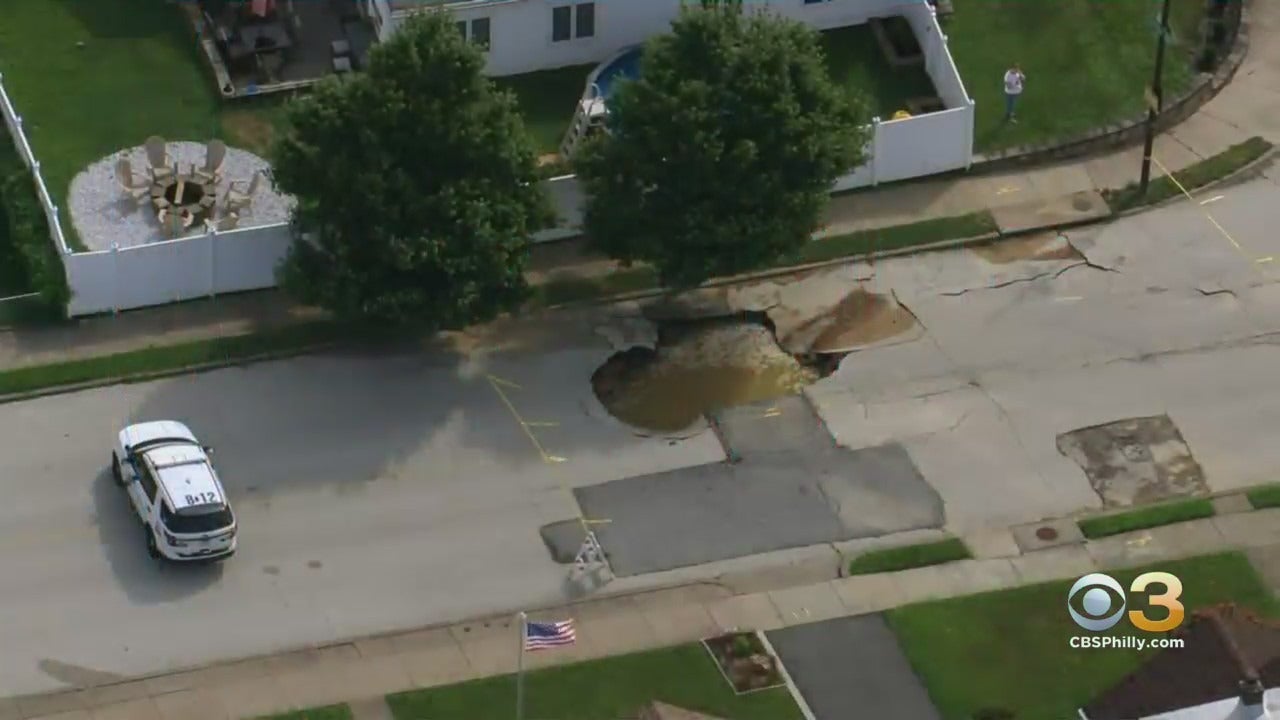 Large Sinkhole Forms After Water Main Breaks In Northeast Philadelphia