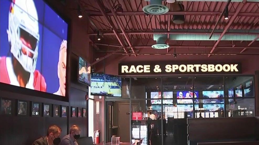 Parx Casino, Chickie's And Pete's Opening First Sportsbook Inside Restaurant In Malvern, Chester County
