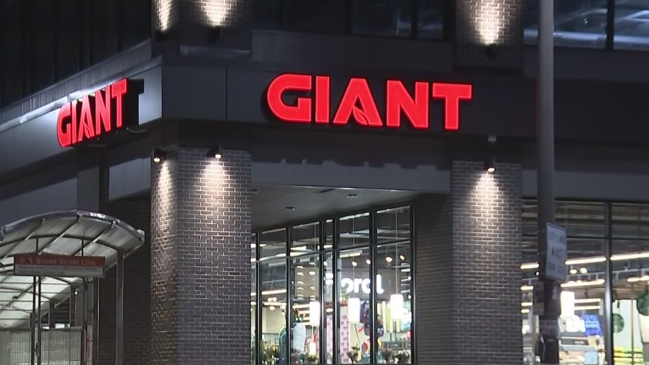 New GIANT Opens On North Broad Street In Philadelphia On Friday