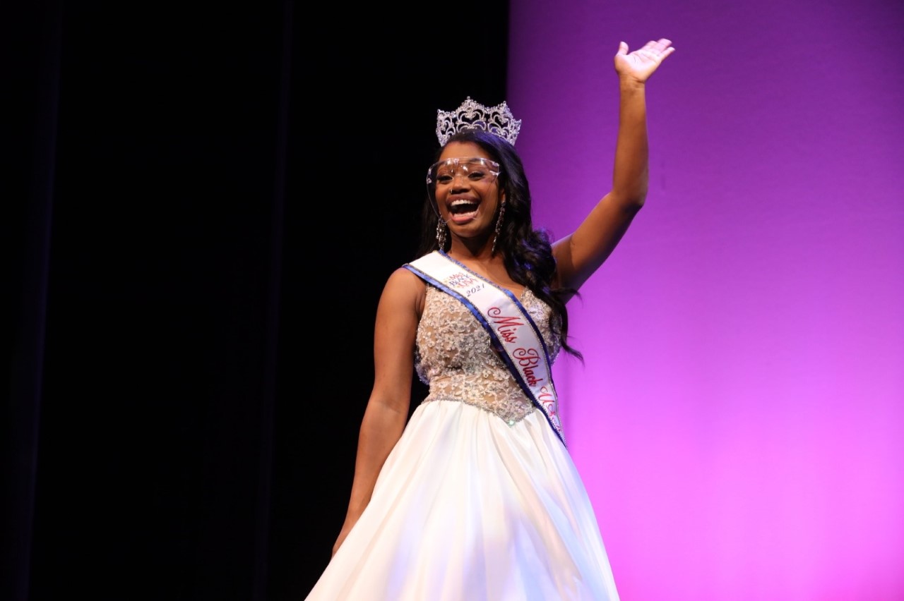 Local pageant queen scholarship at Delaware State University 1